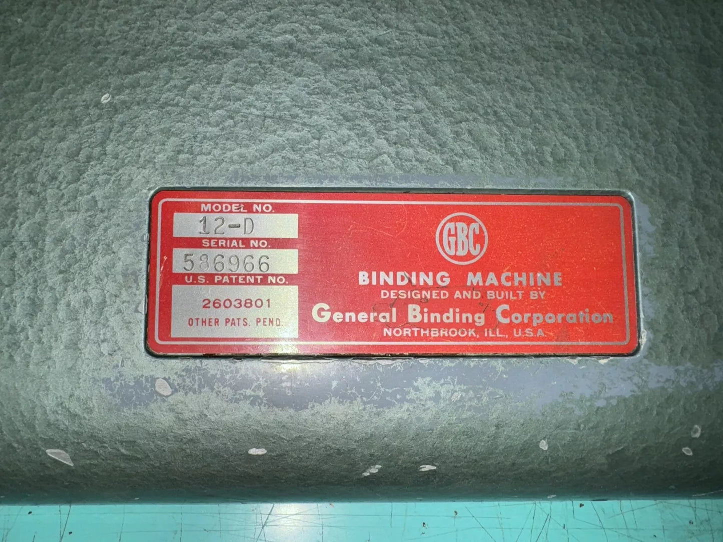 GBC comb binder bookbinding machine model# 12D good working condition